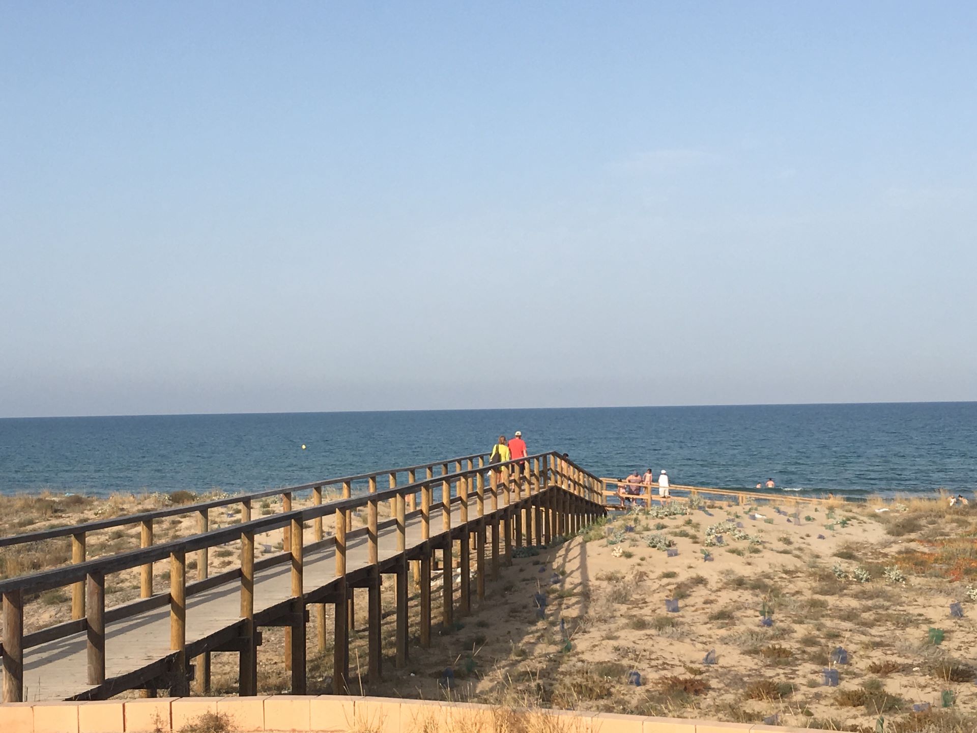 ENVIROMENTAL WORKSHPOS ON THE BEACH