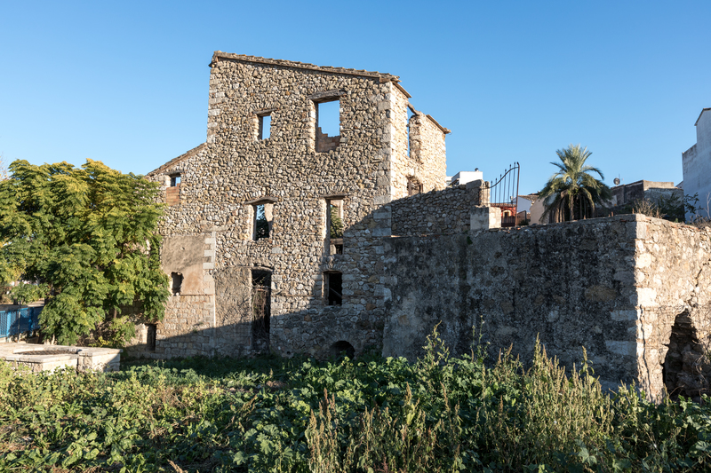 The valleys of La Marina