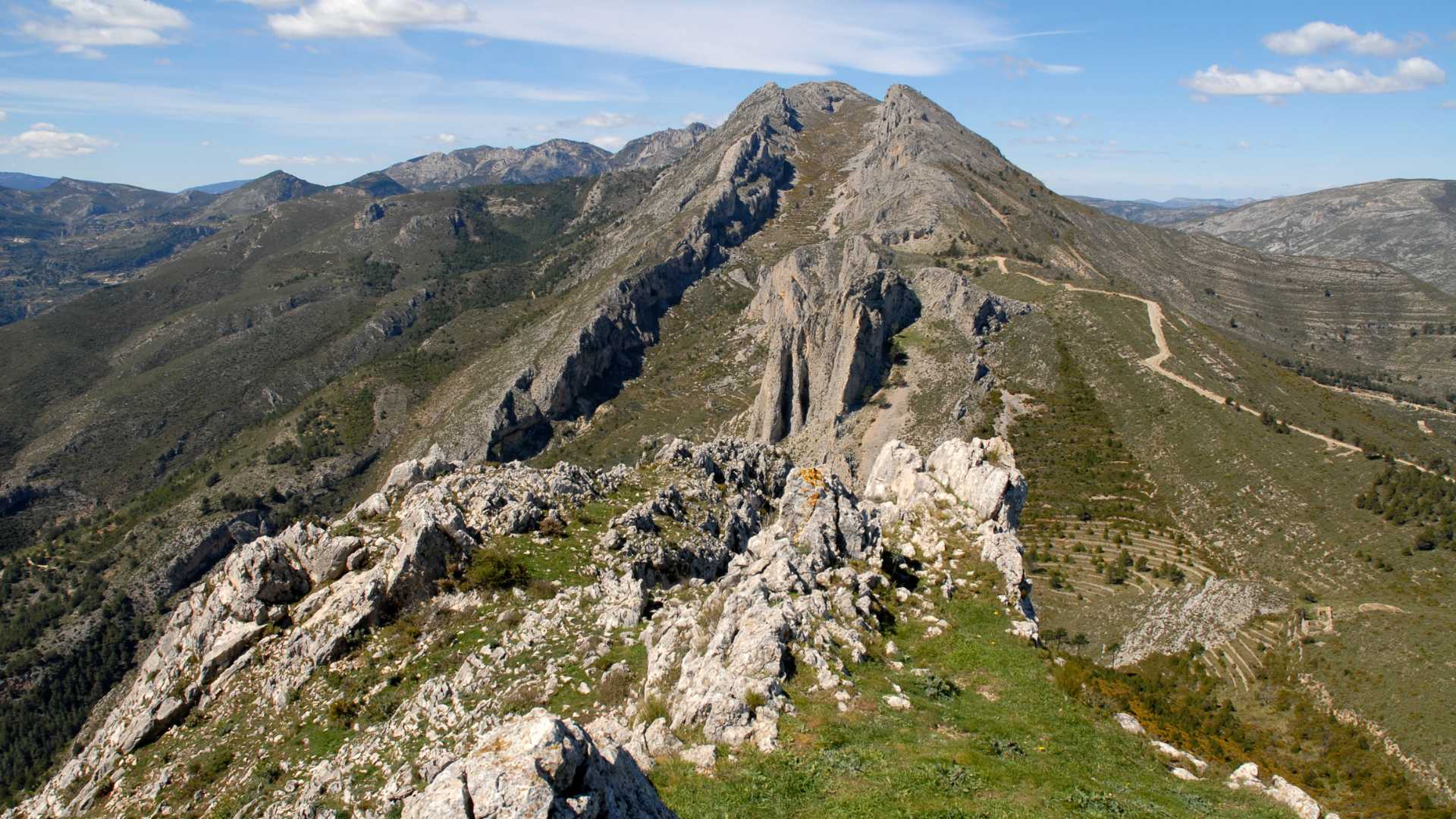 hiking region of valencia