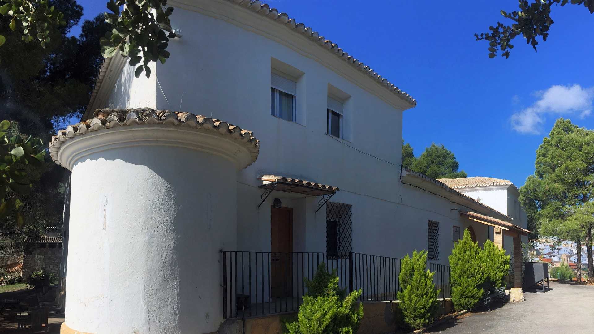 ALBERGUE MUNICIPAL DE MILLARES