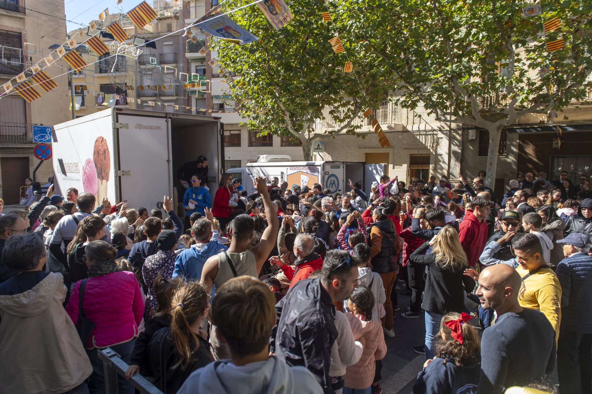 Xixona FIESTAS MOROS Y CRISTIANOS 