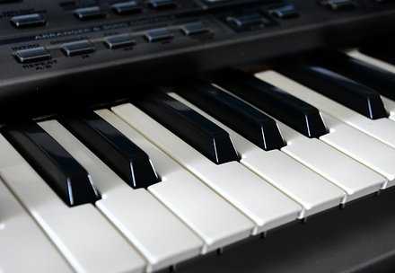 Música ambient “Black Tie”. Benissa 2021